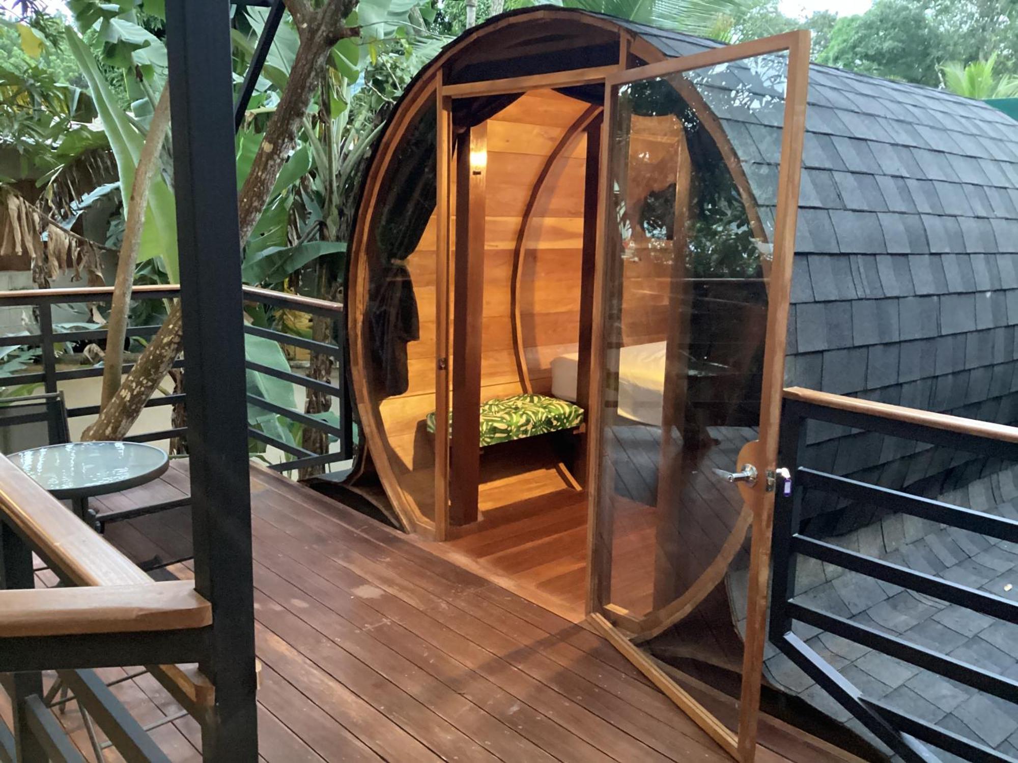 Secret Garden Hotel Cahuita Exterior photo